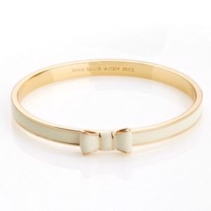 KATE SPADE • Take a Bow Bangle Bracelet
